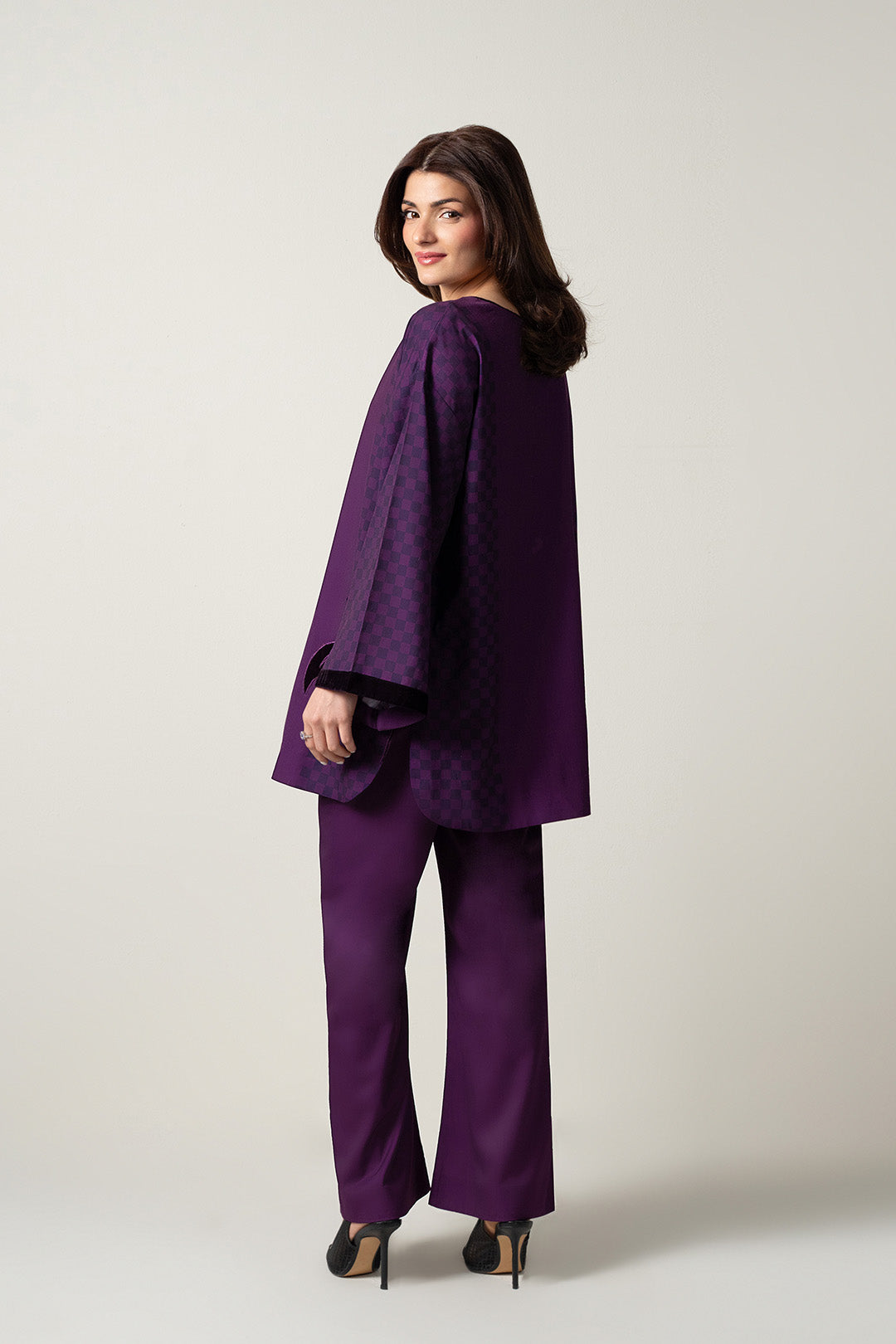 Yukril Top